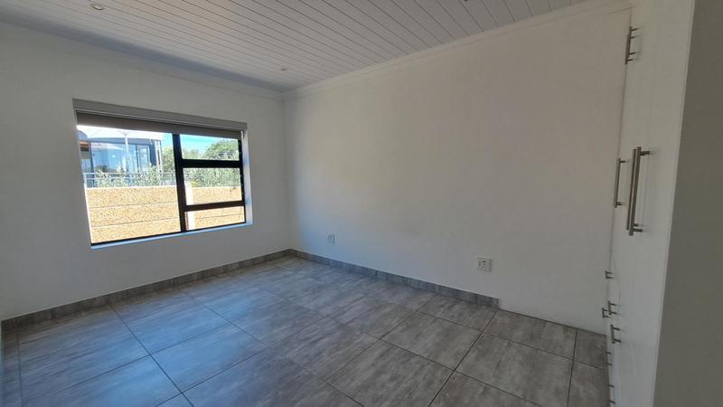 3 Bedroom Property for Sale in Stilbaai Wes Western Cape